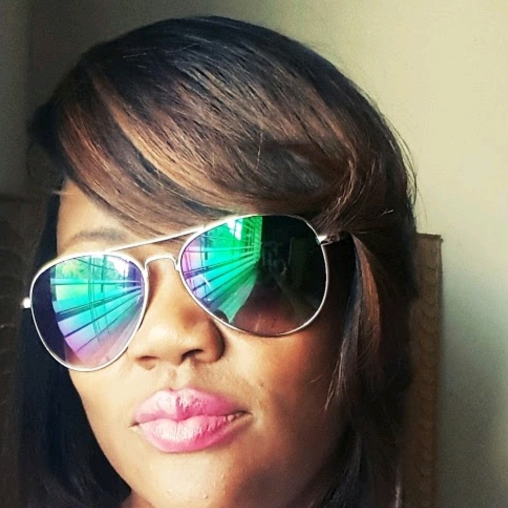 Meet your Posher, Martisha